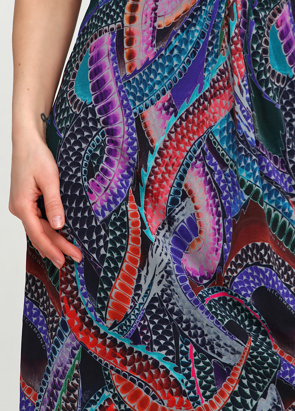 Комбинированное коктейльное платье John Richmond с абстрактным узором
