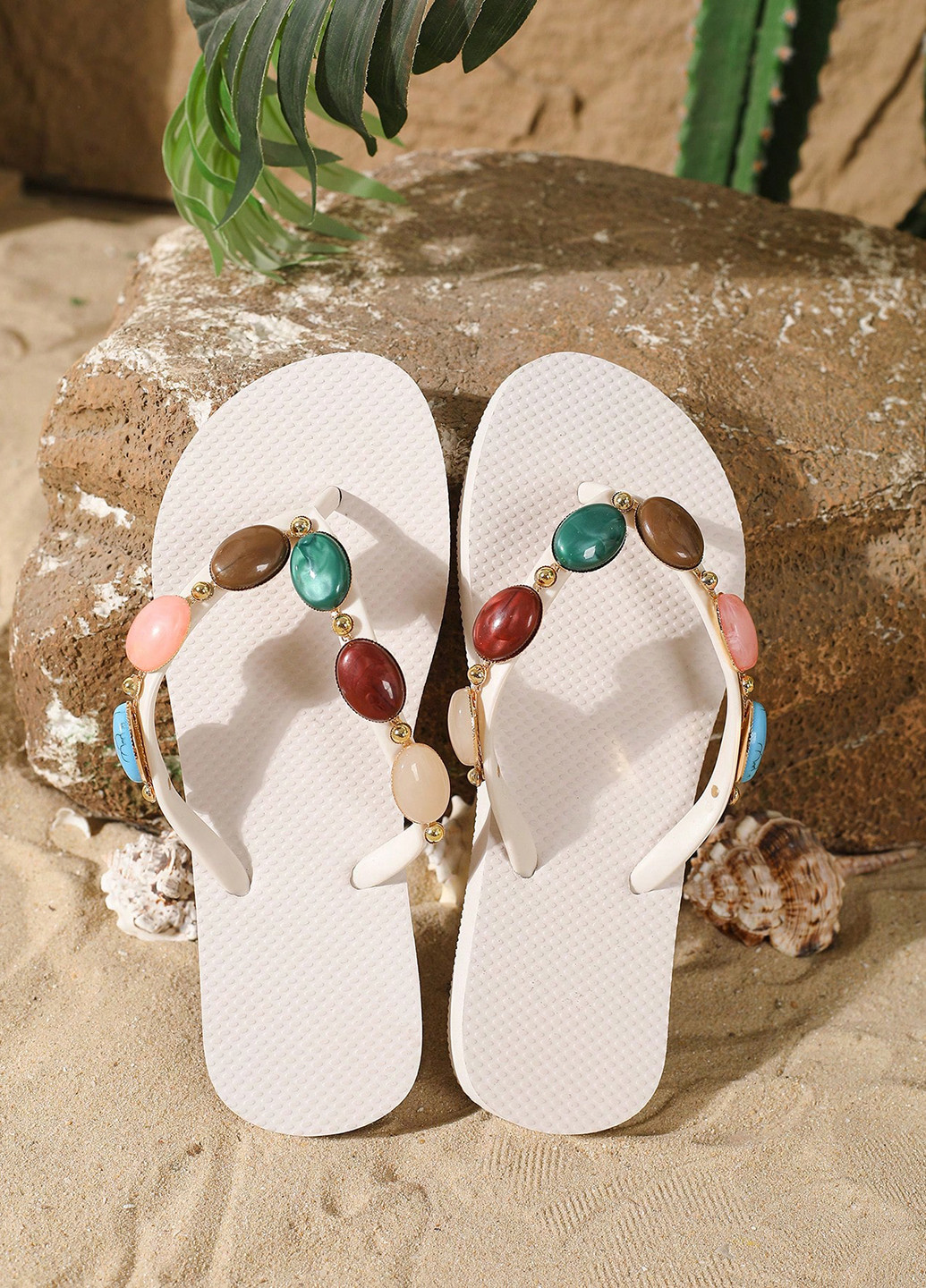 Белые пляжные, кэжуал шлепанцы SHEIN с камнями