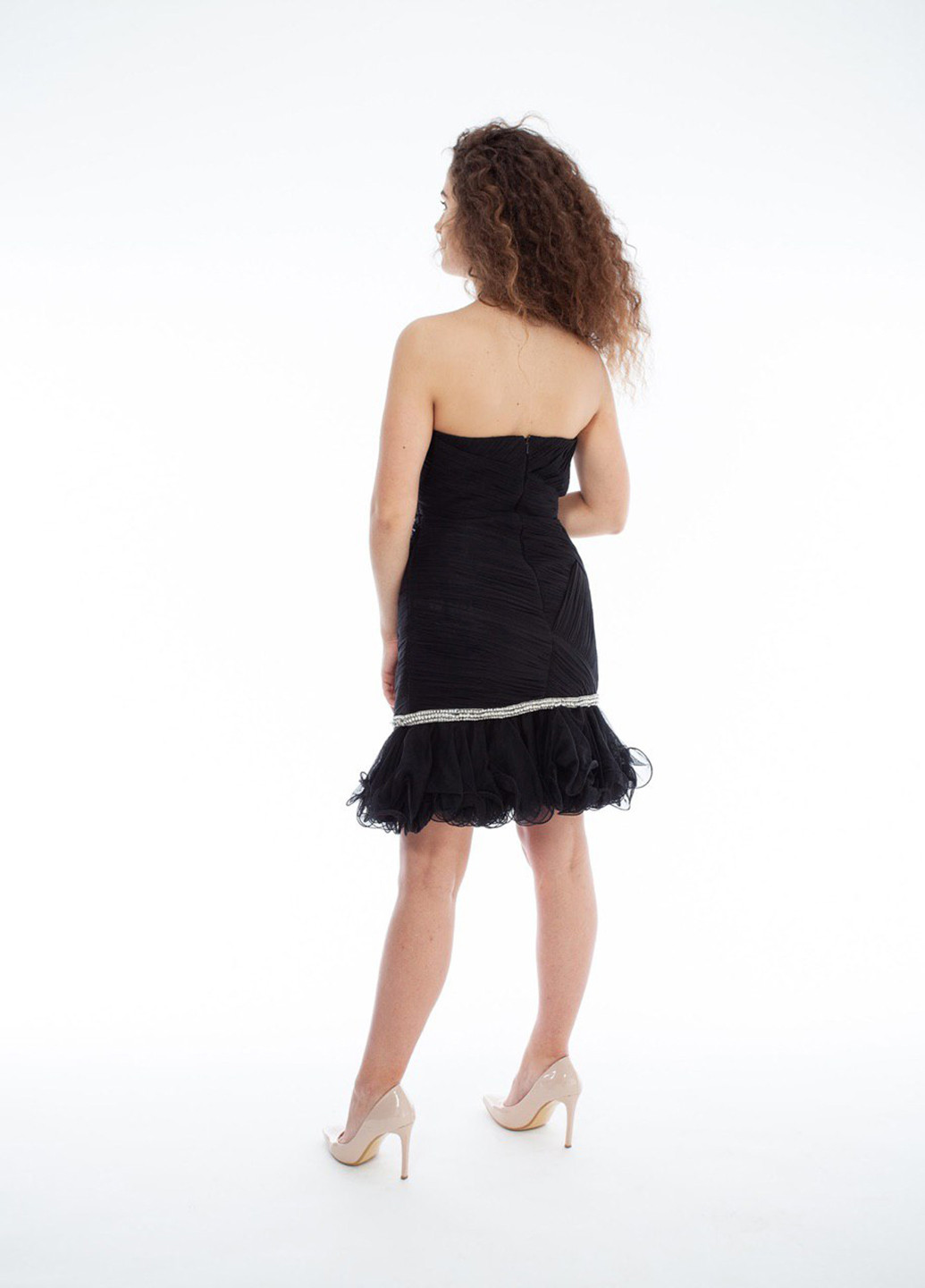Черное коктейльное платье Jovani однотонное
