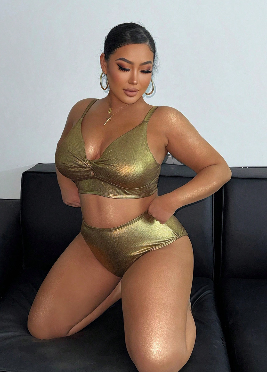 Бронзовый летний купальник (топ, трусики) раздельный SHEIN