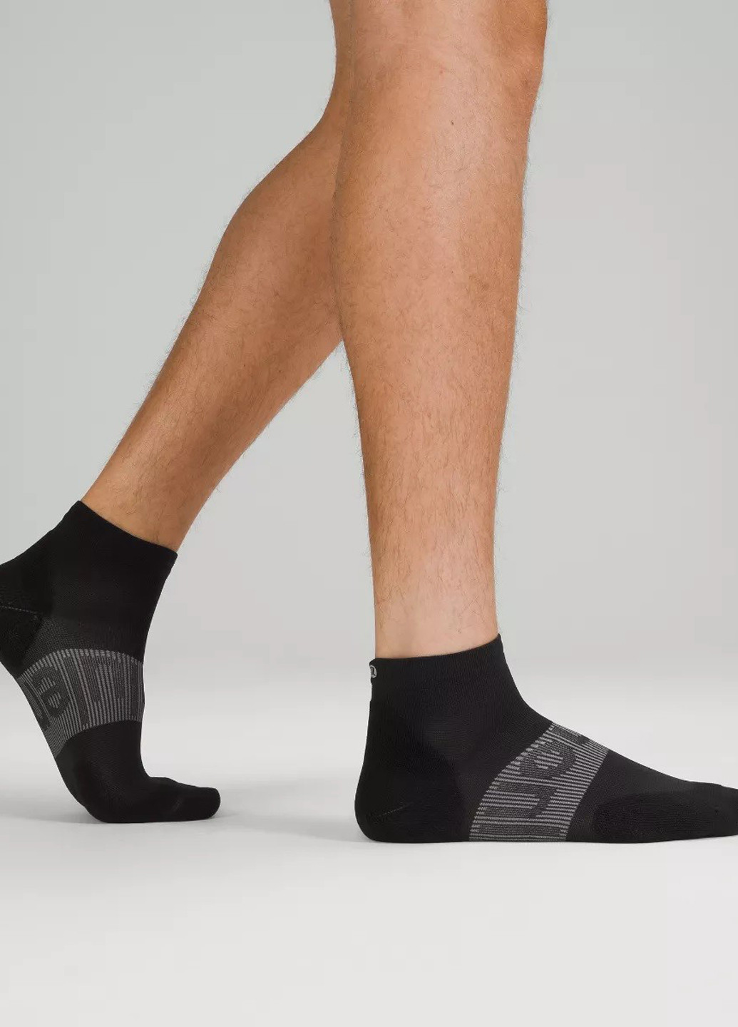 Чорні шкарпетки Lululemon Athletica логотипи (348077115)