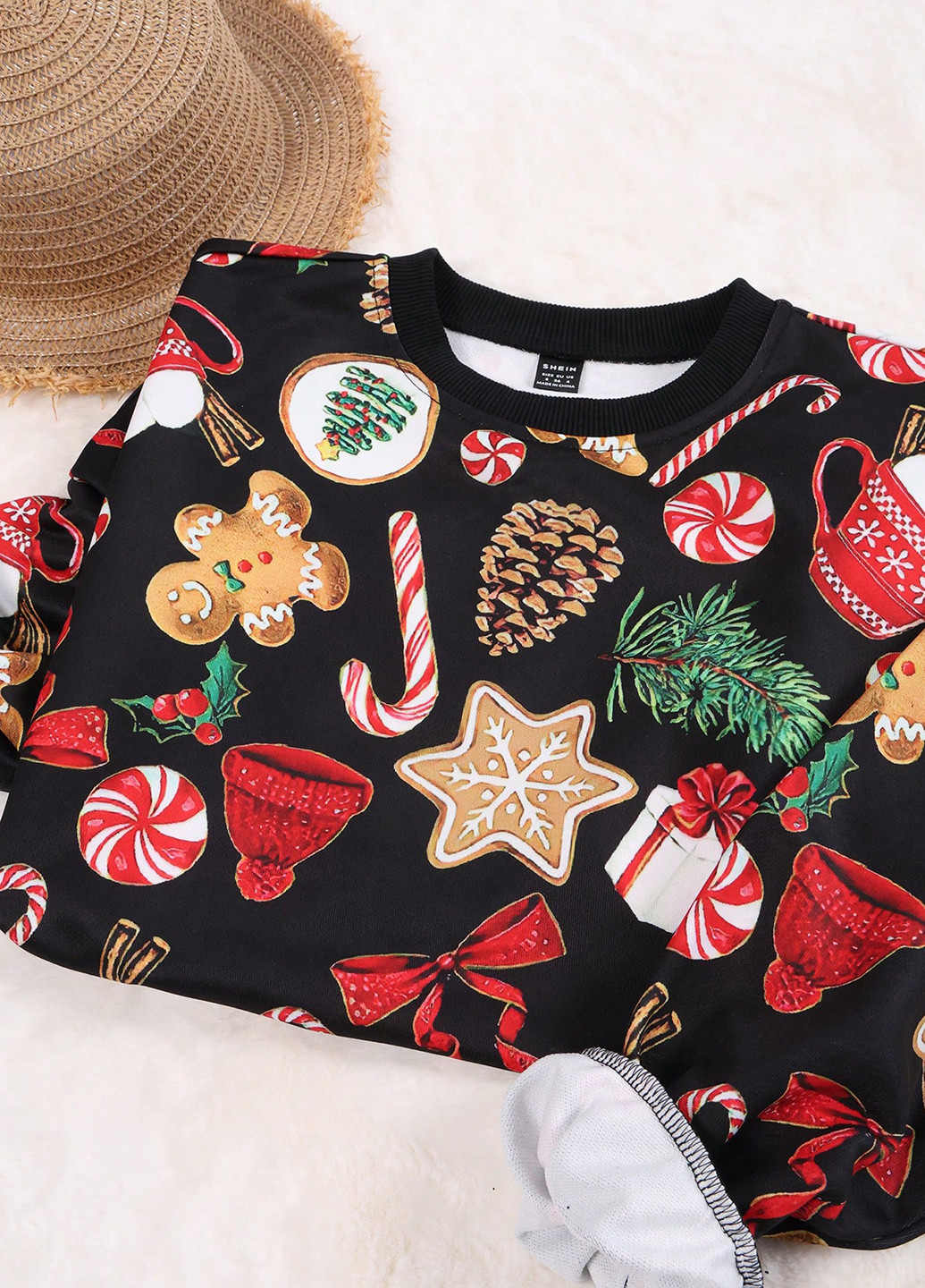 Чорний світшот SHEIN новорічний без декору (365682841)