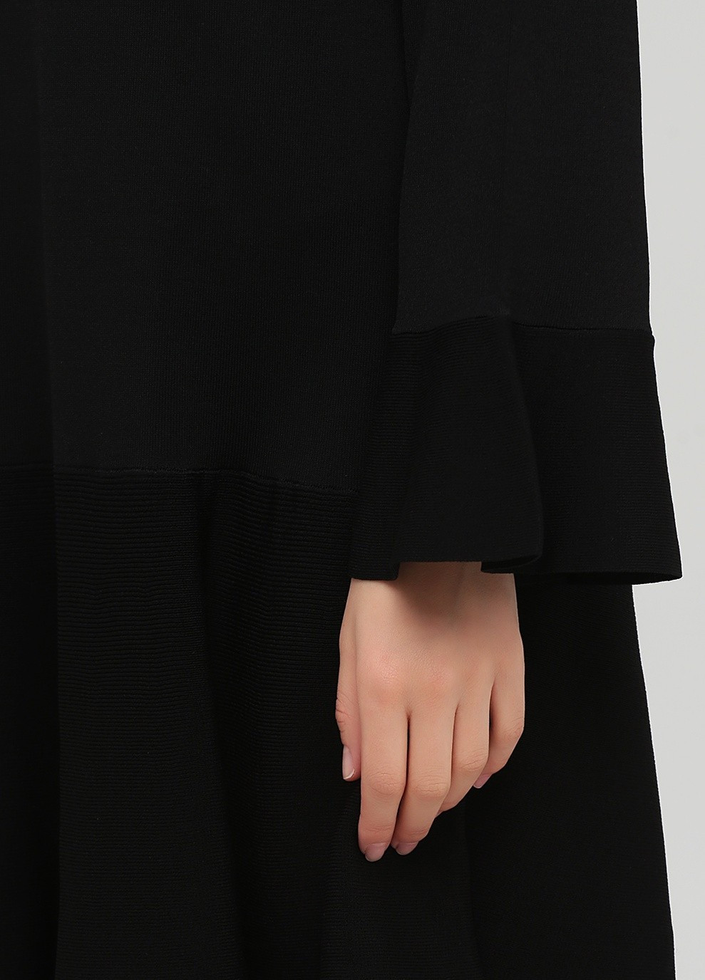 Черное кэжуал платье клеш однотонное Vero Moda однотонное