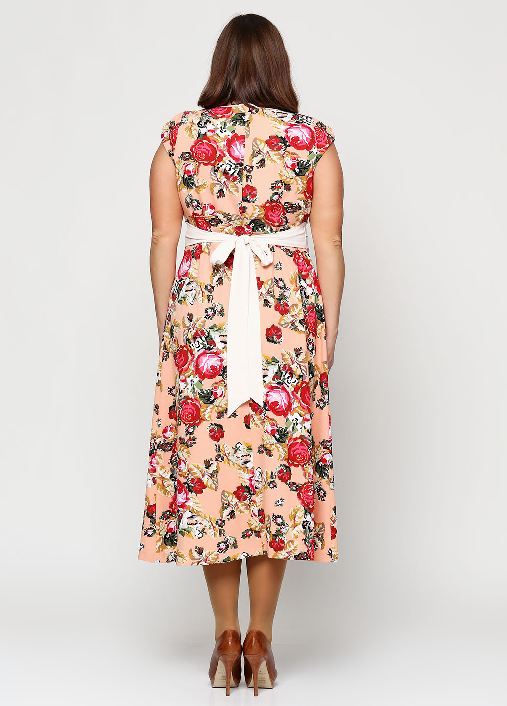 Персиковое кэжуал платье Алеся с цветочным принтом