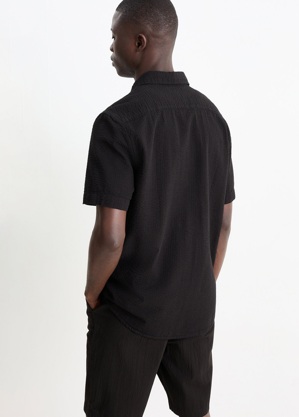 Черная кэжуал рубашка однотонная C&A