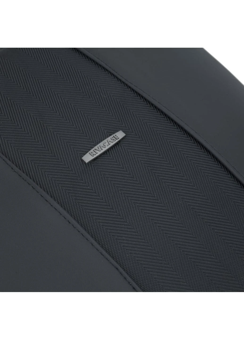 Рюкзак для ноутбука 15.6" 8165 Black (8165Black) RIVACASE (251883318)