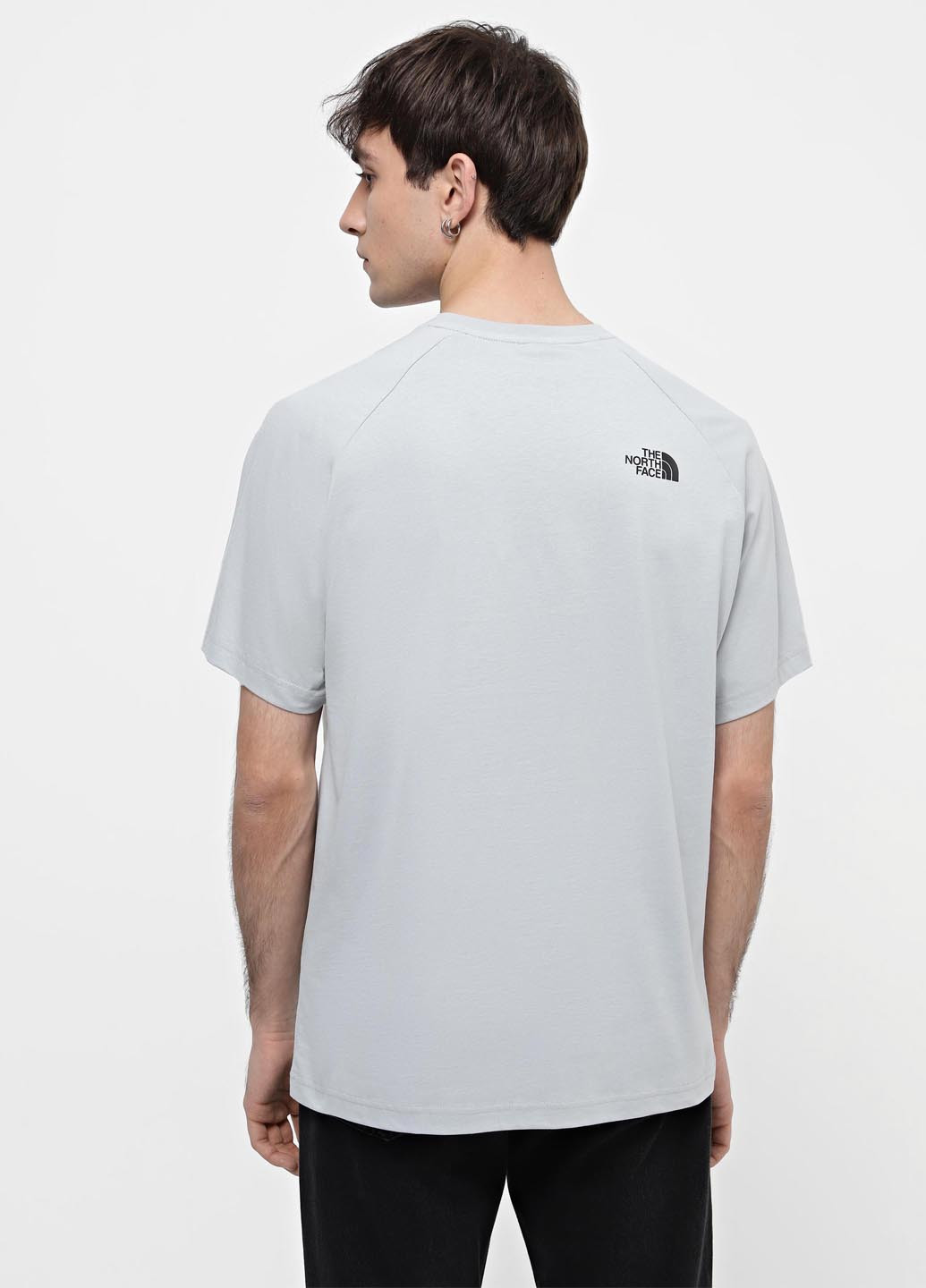Серая футболка The North Face
