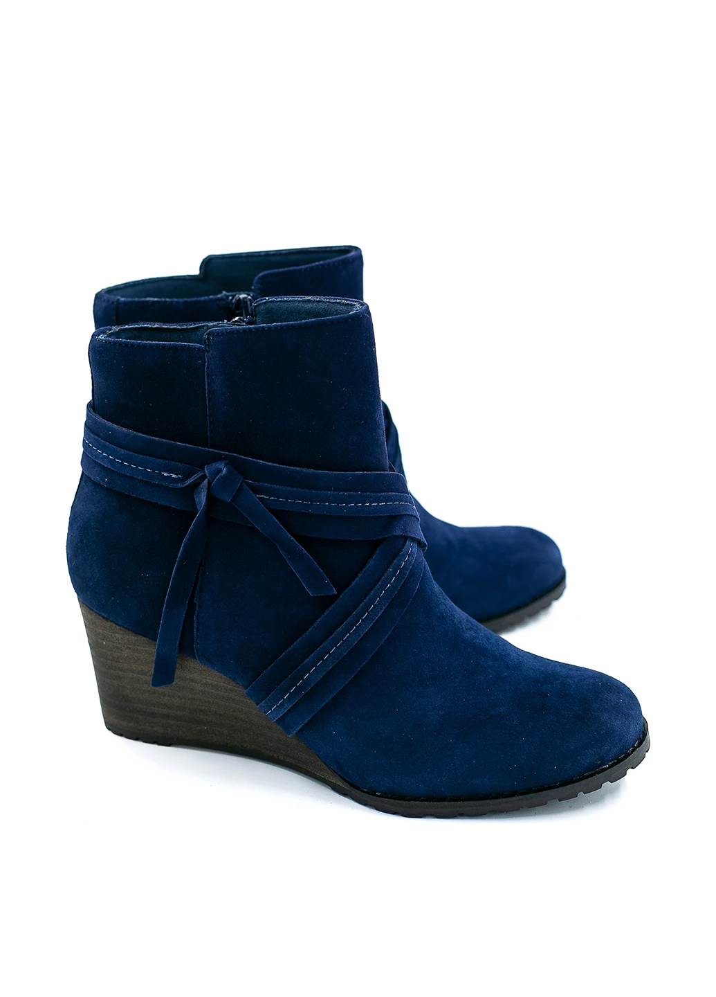 Осенние ботинки Rockport завязки из натуральной замши