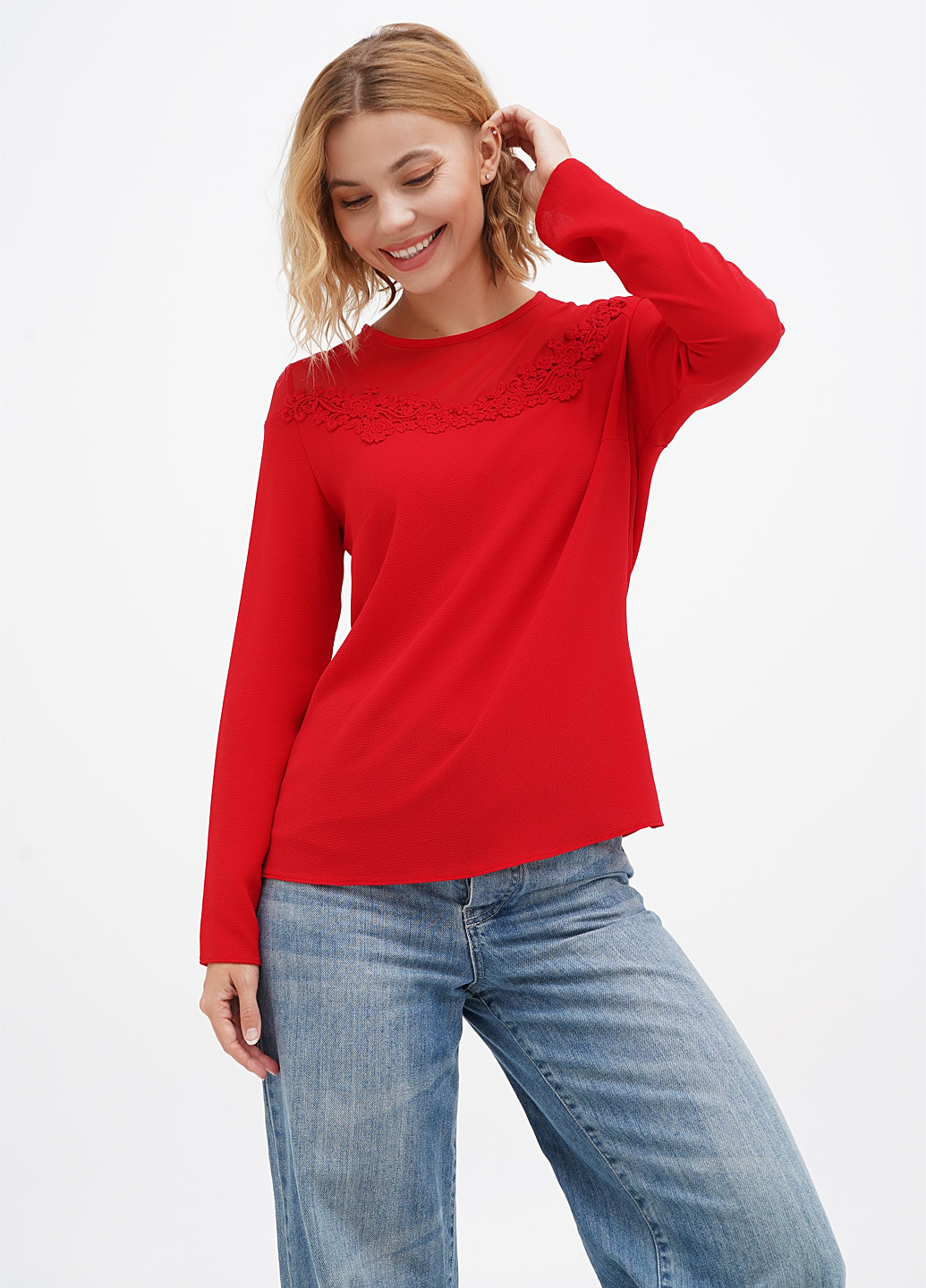 Красная блуза Sassofono