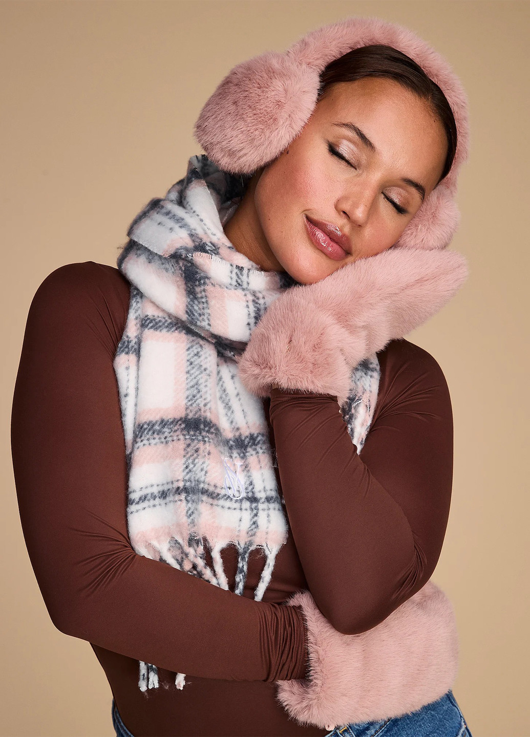 Наушники Victoria's Secret (316652883)