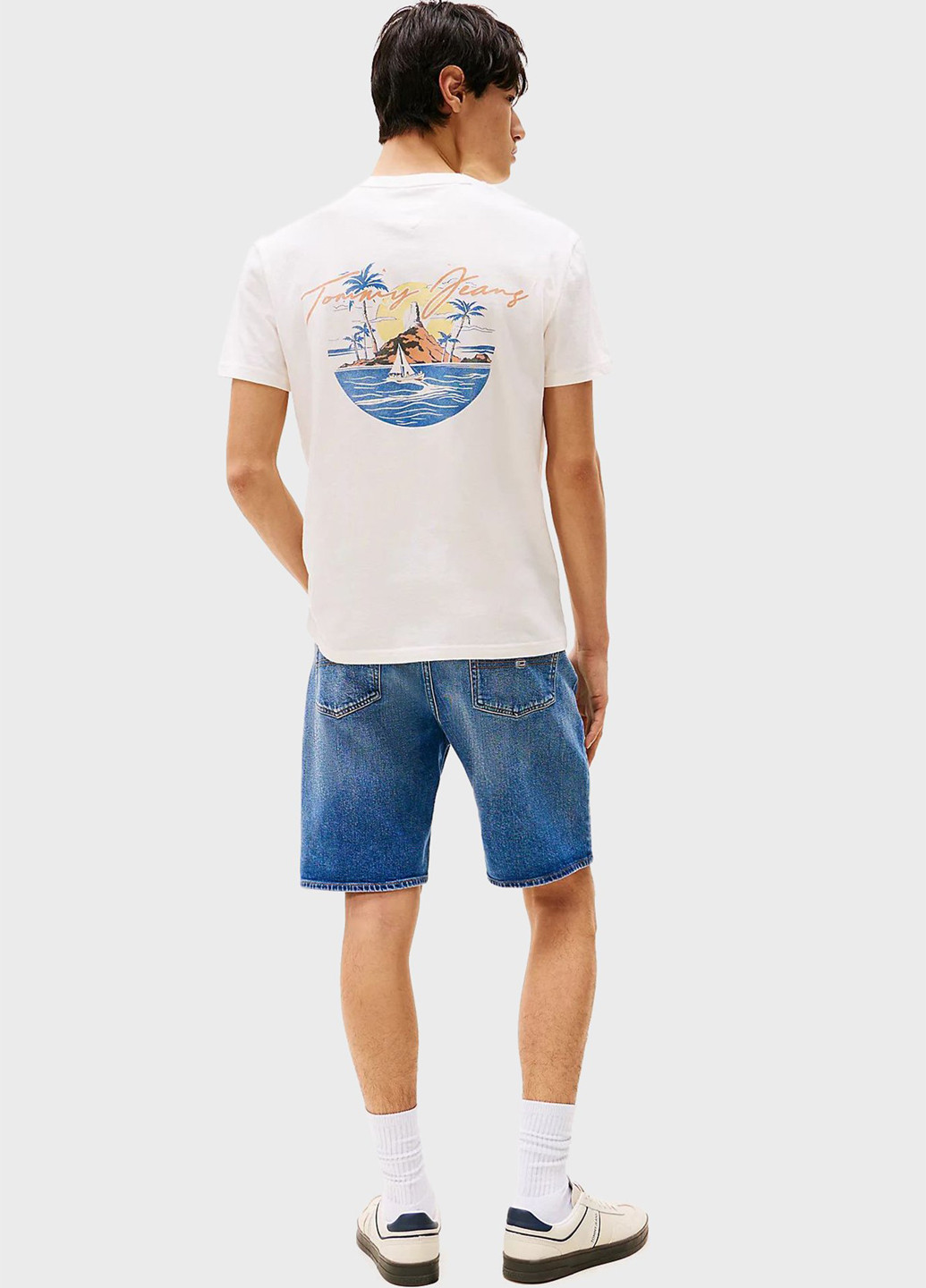 Біла футболка Tommy Jeans