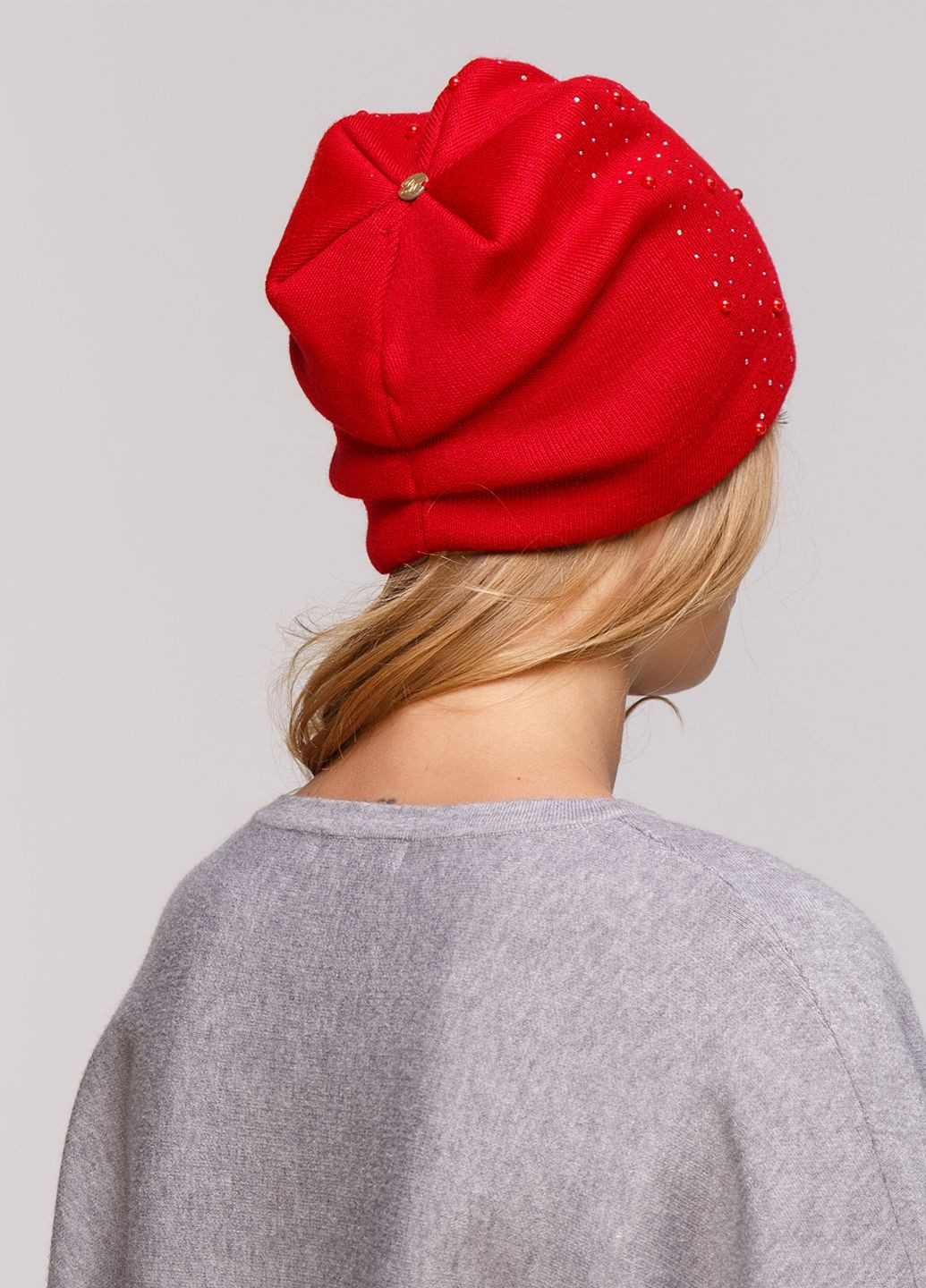 Зимова жіноча тепла шапка з перлами та камінням на флісовій підкладці 550051 DeMari марс (237864242)