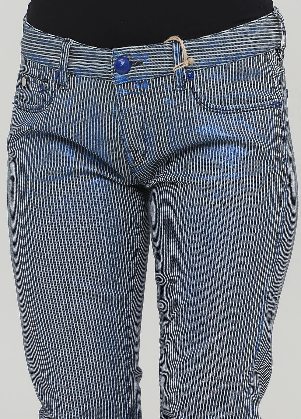 Демисезонные зауженные джинсы Love Moschino - (253695301)