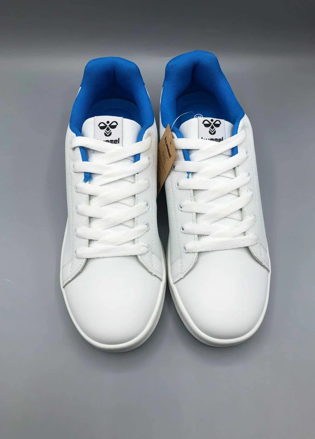 Білі кеди Hummel