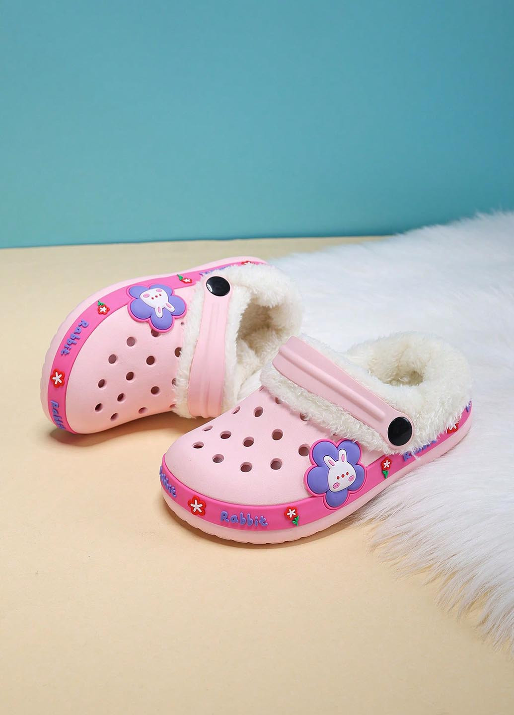 Розовые сабо SHEIN с аппликацией