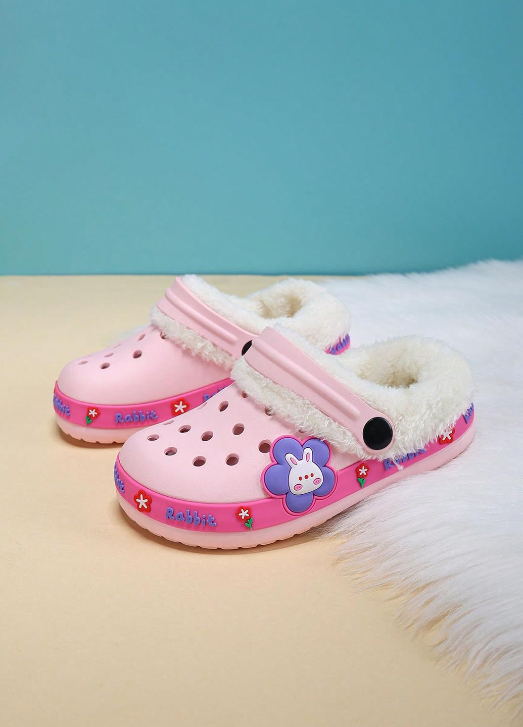 Розовые сабо SHEIN с аппликацией