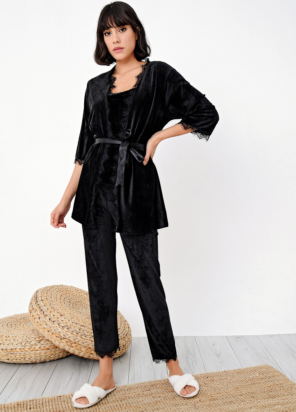 Чорний демісезонний комплект (халат, майка, штани) ECROU