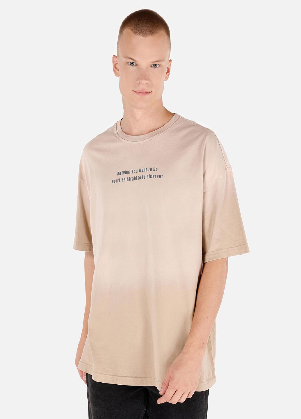 Бежева футболка Colin's