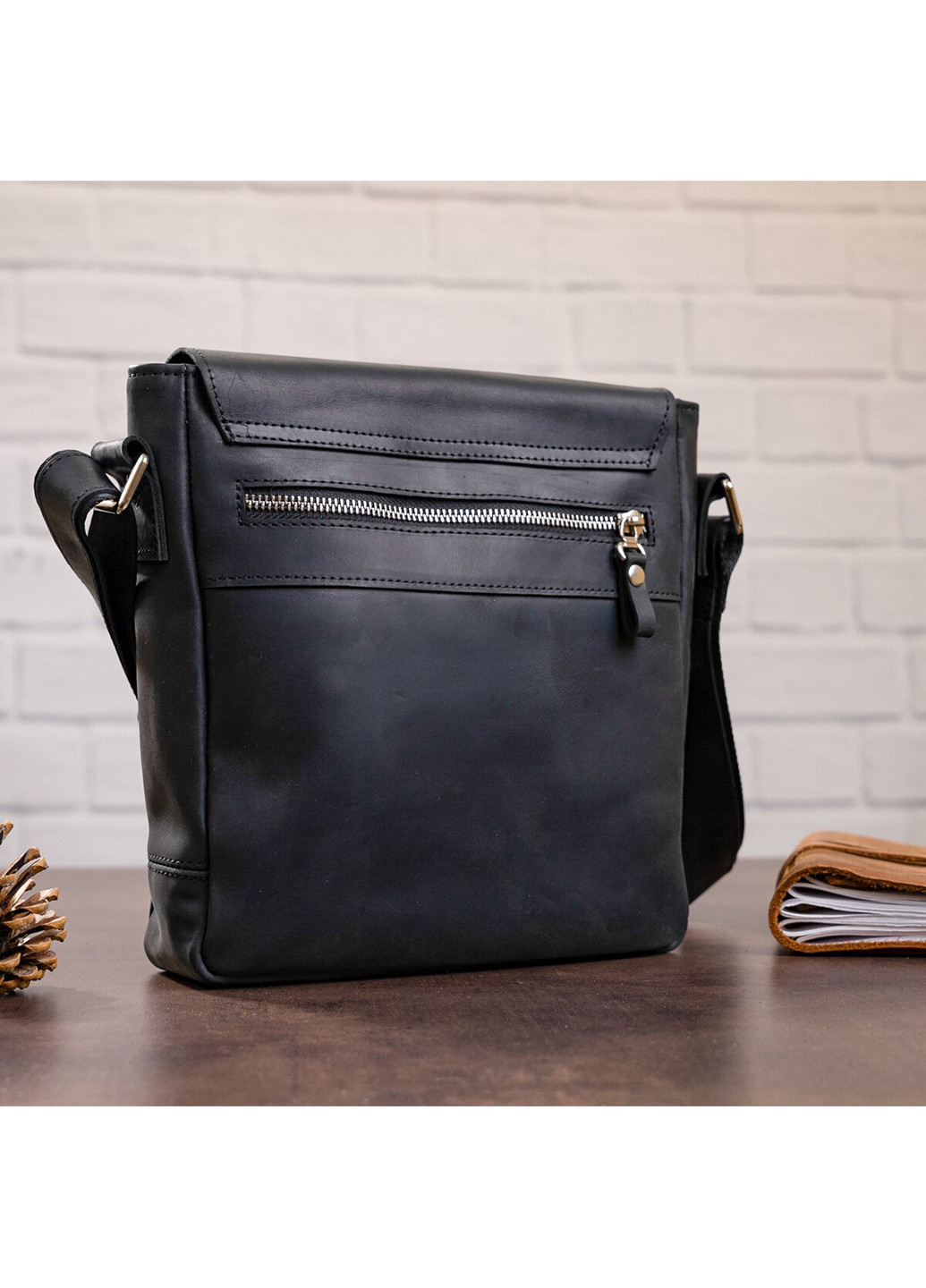 Мужская кожаная сумка 22,5х23х5 см Shvigel (252412327)