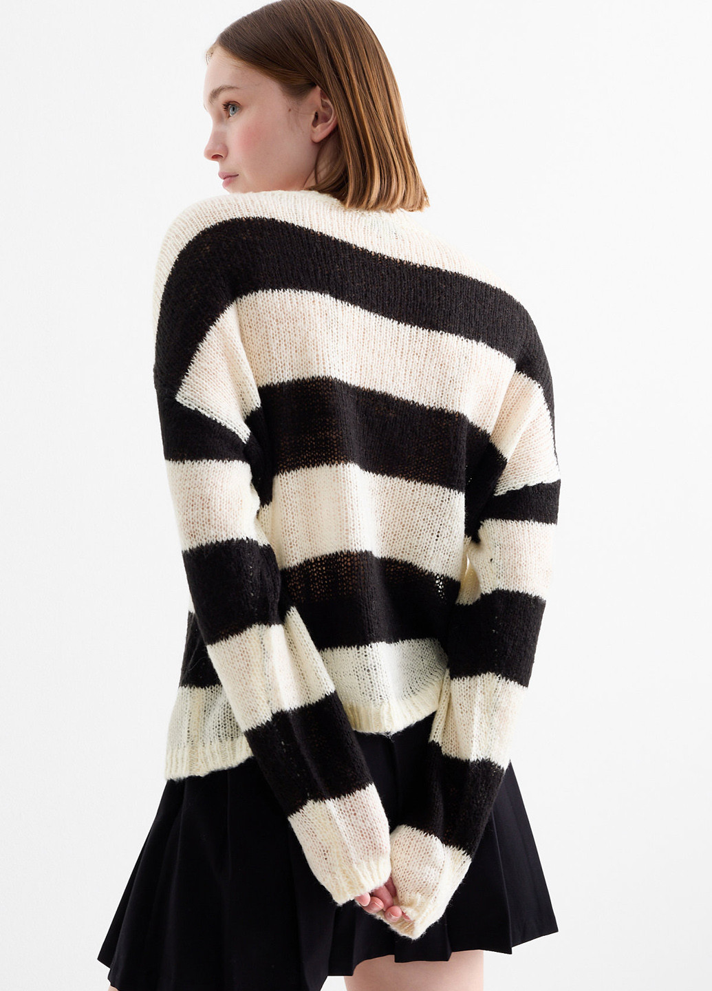 Черно-белый демисезонный джемпер джемпер C&A