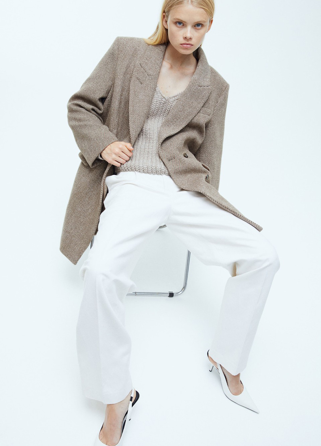 Бежевое демисезонное Пальто двубортное H&M