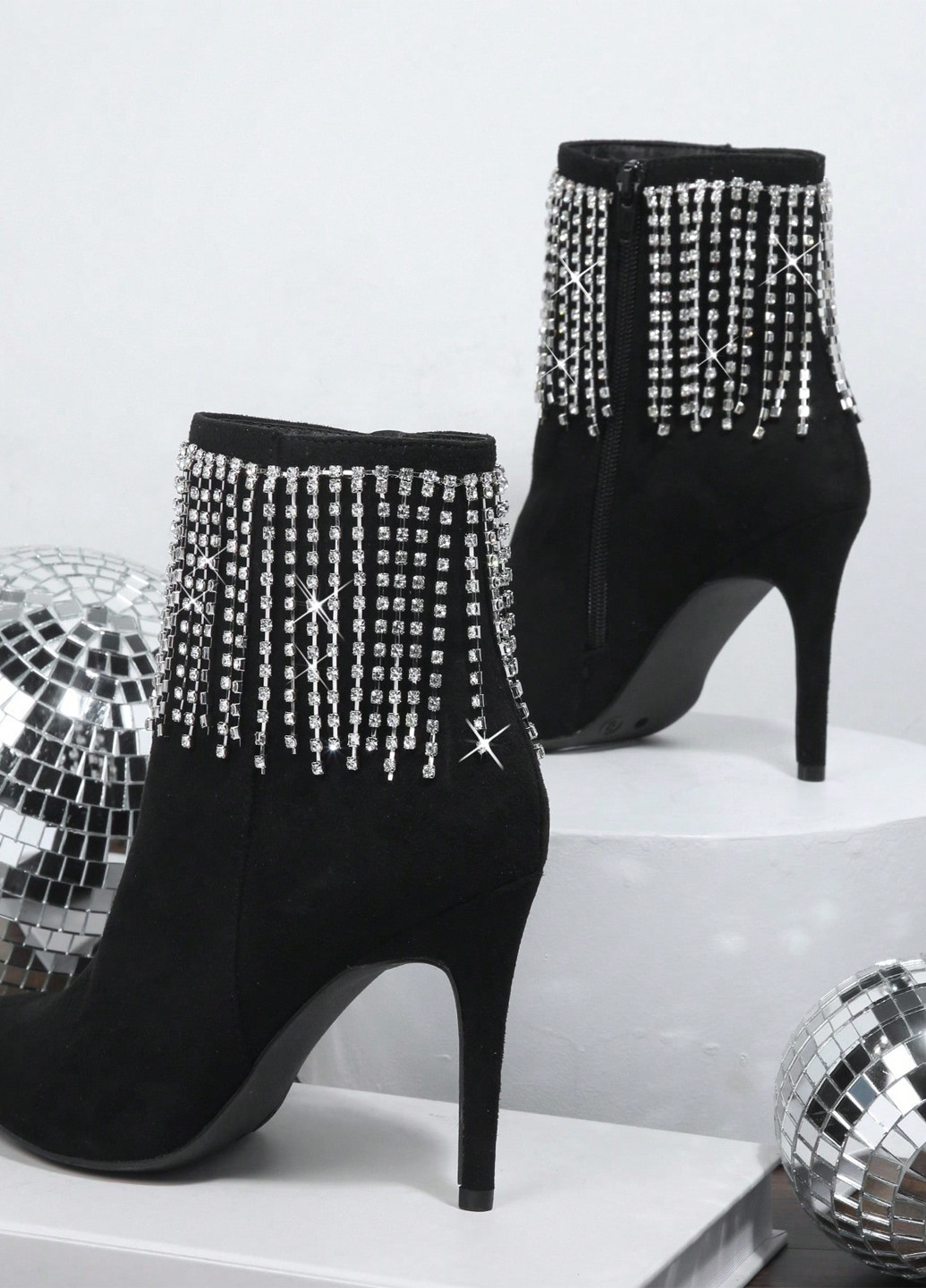 Черные демисезонная ботильоны SHEIN