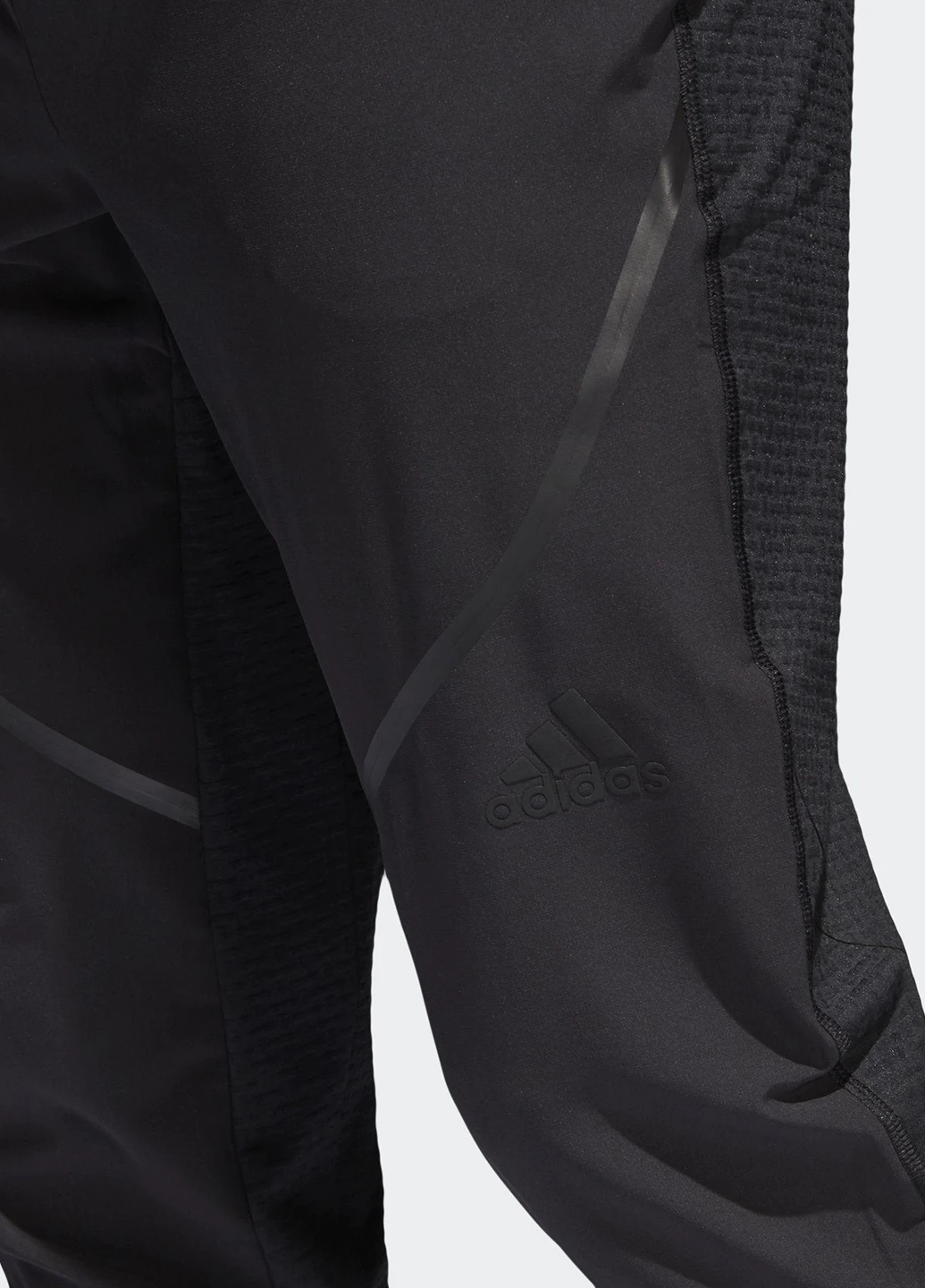 Черные спортивные демисезонные брюки adidas