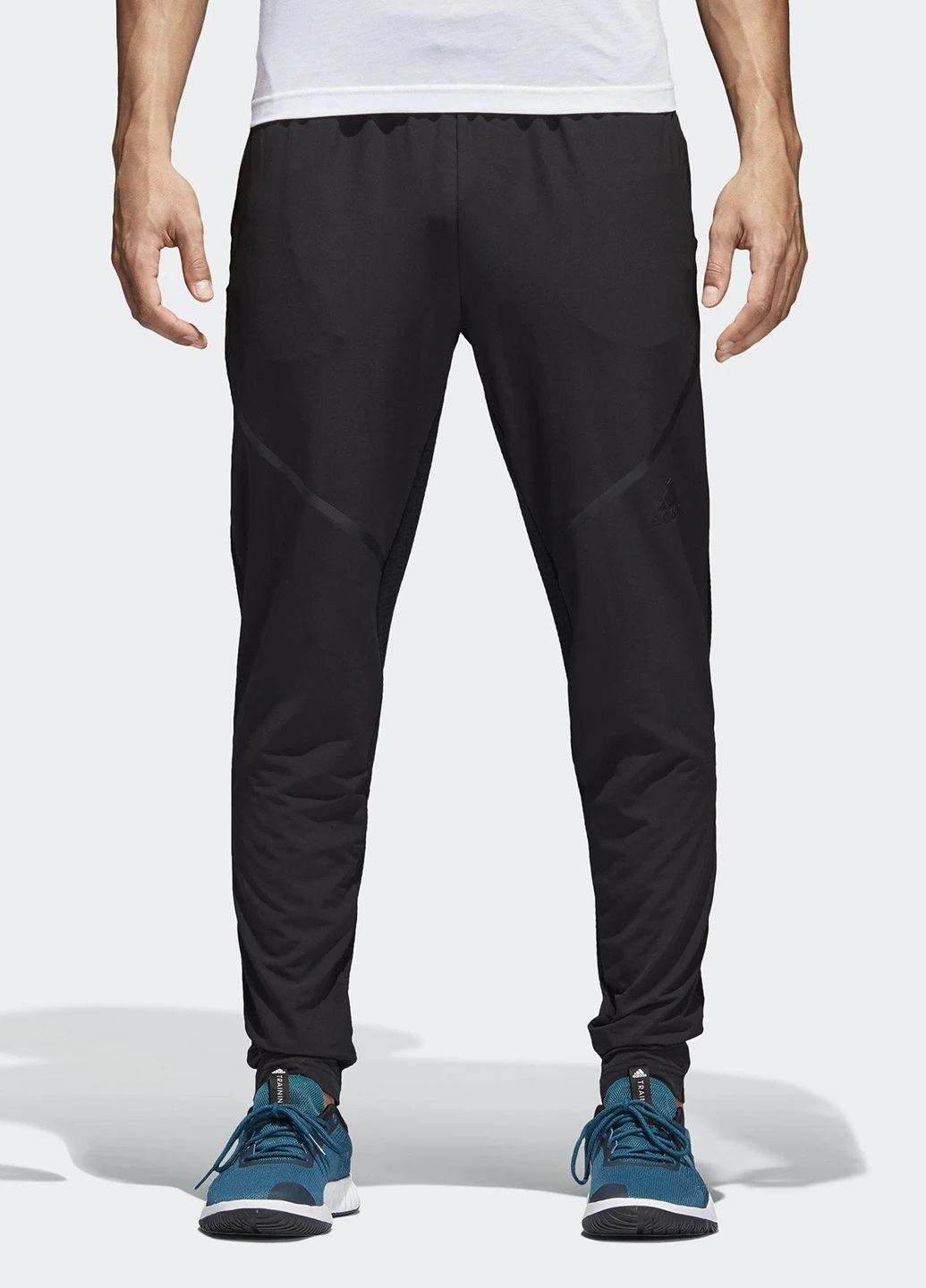 Черные спортивные демисезонные брюки adidas