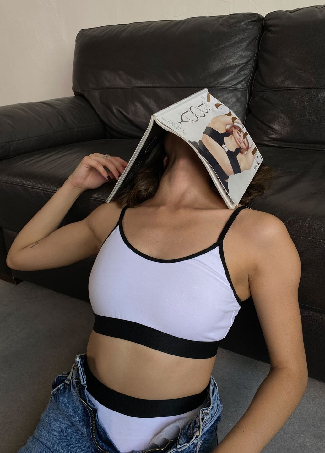 Белый демисезонный комплект белья трусики+топ string Without