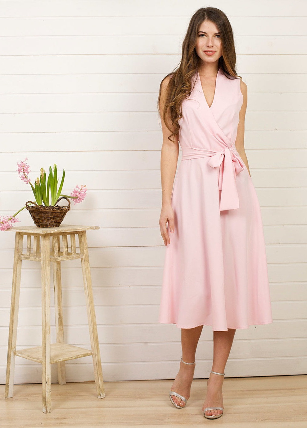 Светло-розовое кэжуал платье муза креп 142 св розовый Jet однотонное