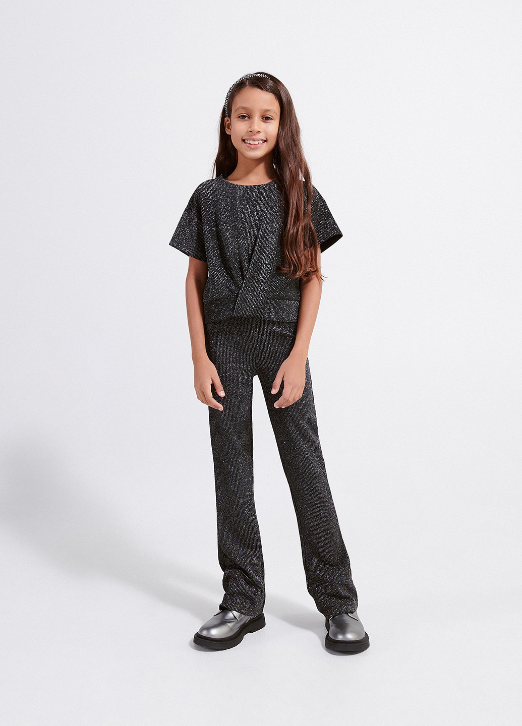 Черные кэжуал демисезонные клеш брюки Reserved