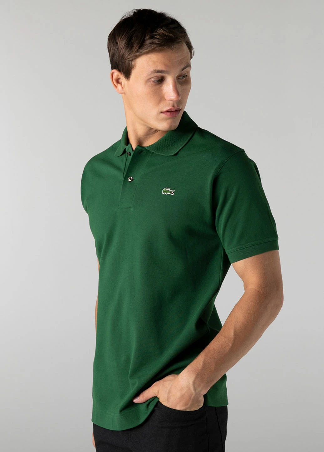 Зеленая футболка-поло для мужчин Lacoste однотонная