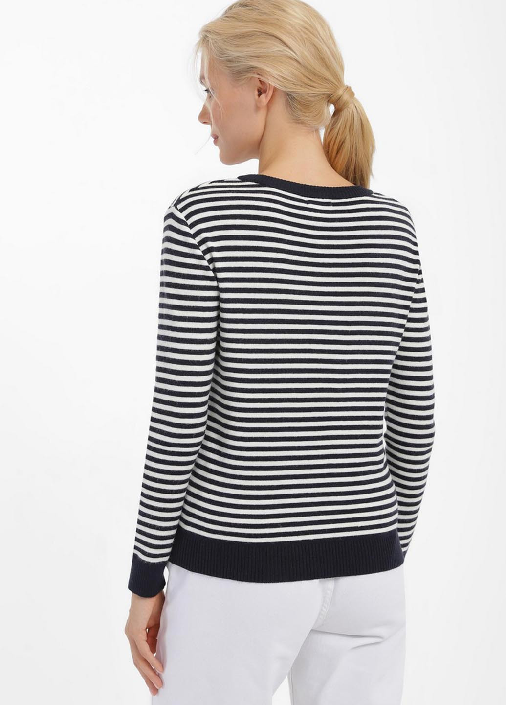 Черно-белый демисезонный свитер джемпер Sewel