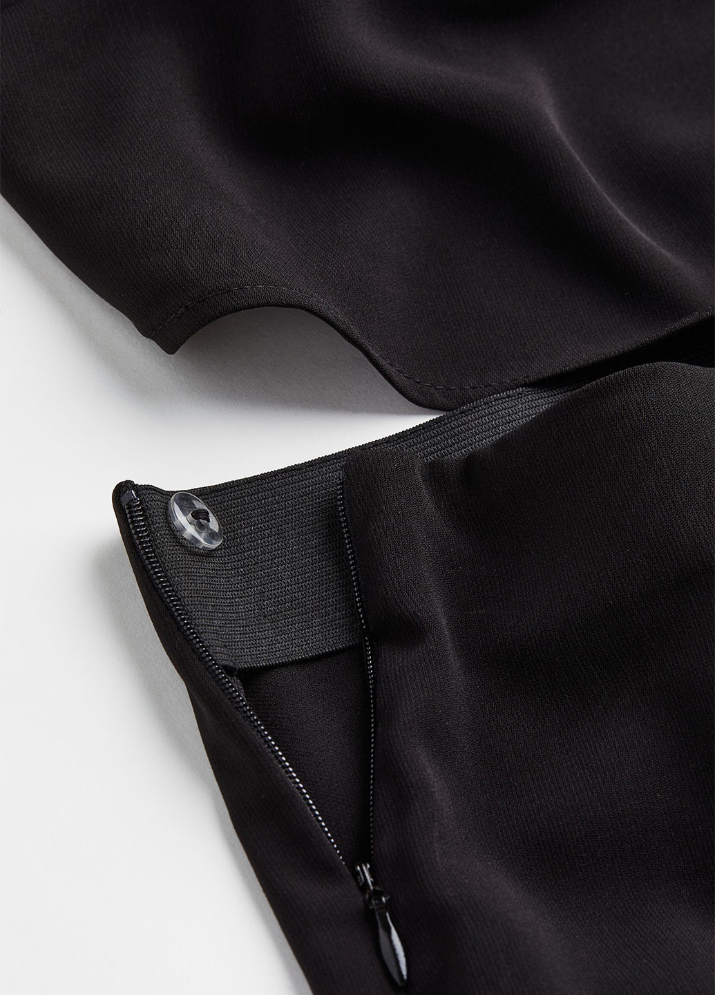 Комбинезон H&M комбинезон-брюки однотонный чёрный кэжуал вискоза