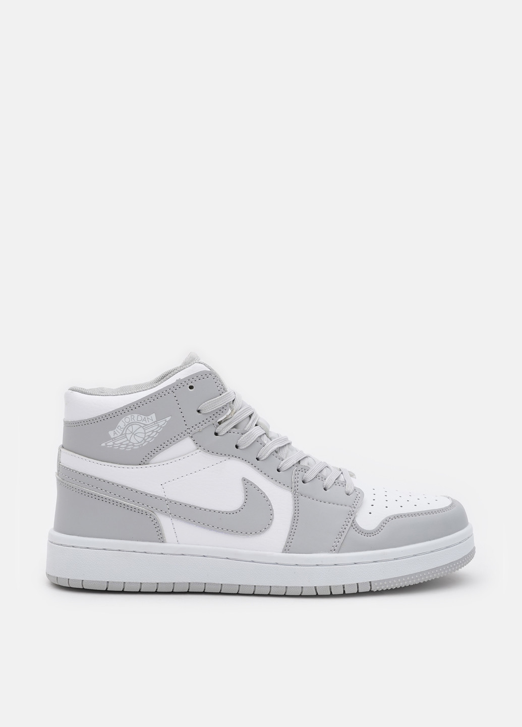 Светло-серые кеды No Brand