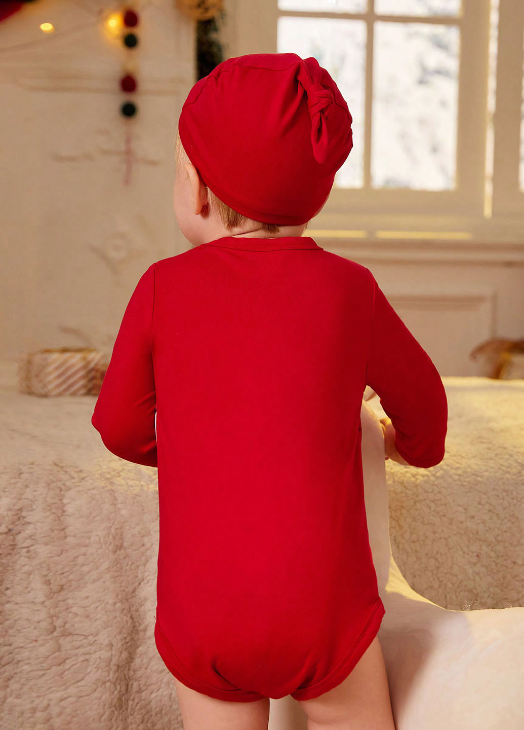 Червоний демісезонний комплект (боді, шапка) SHEIN