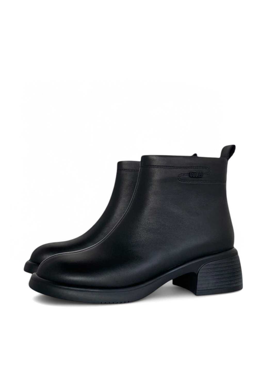 Осенние ботинки Meego без декора