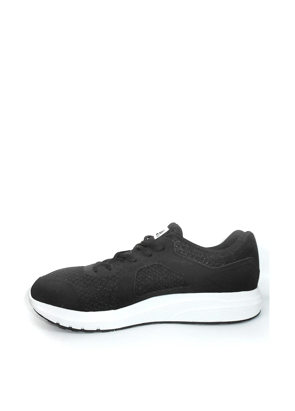 Черные всесезонные кроссовки adidas
