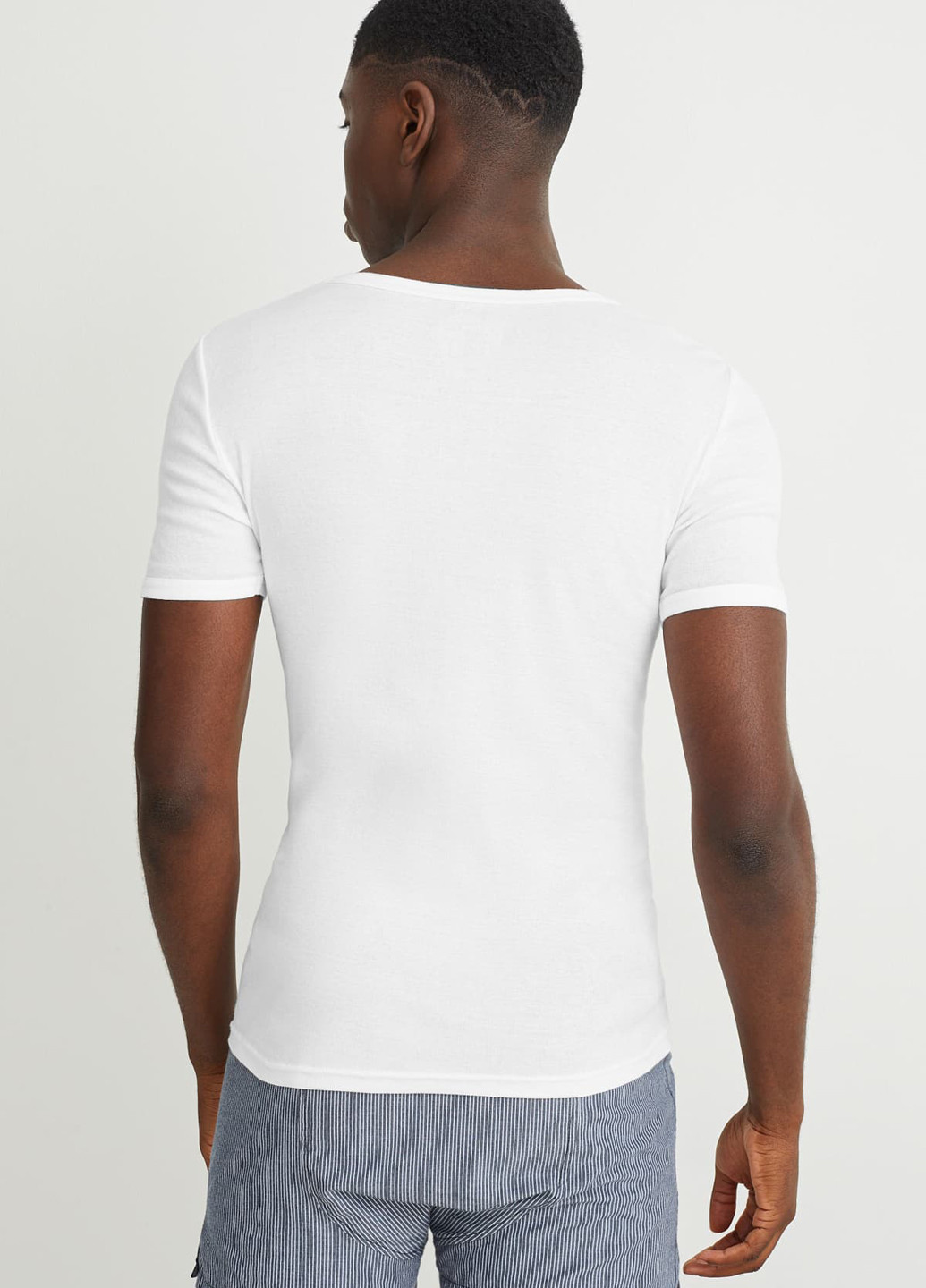 Белая футболка с коротким рукавом C&A