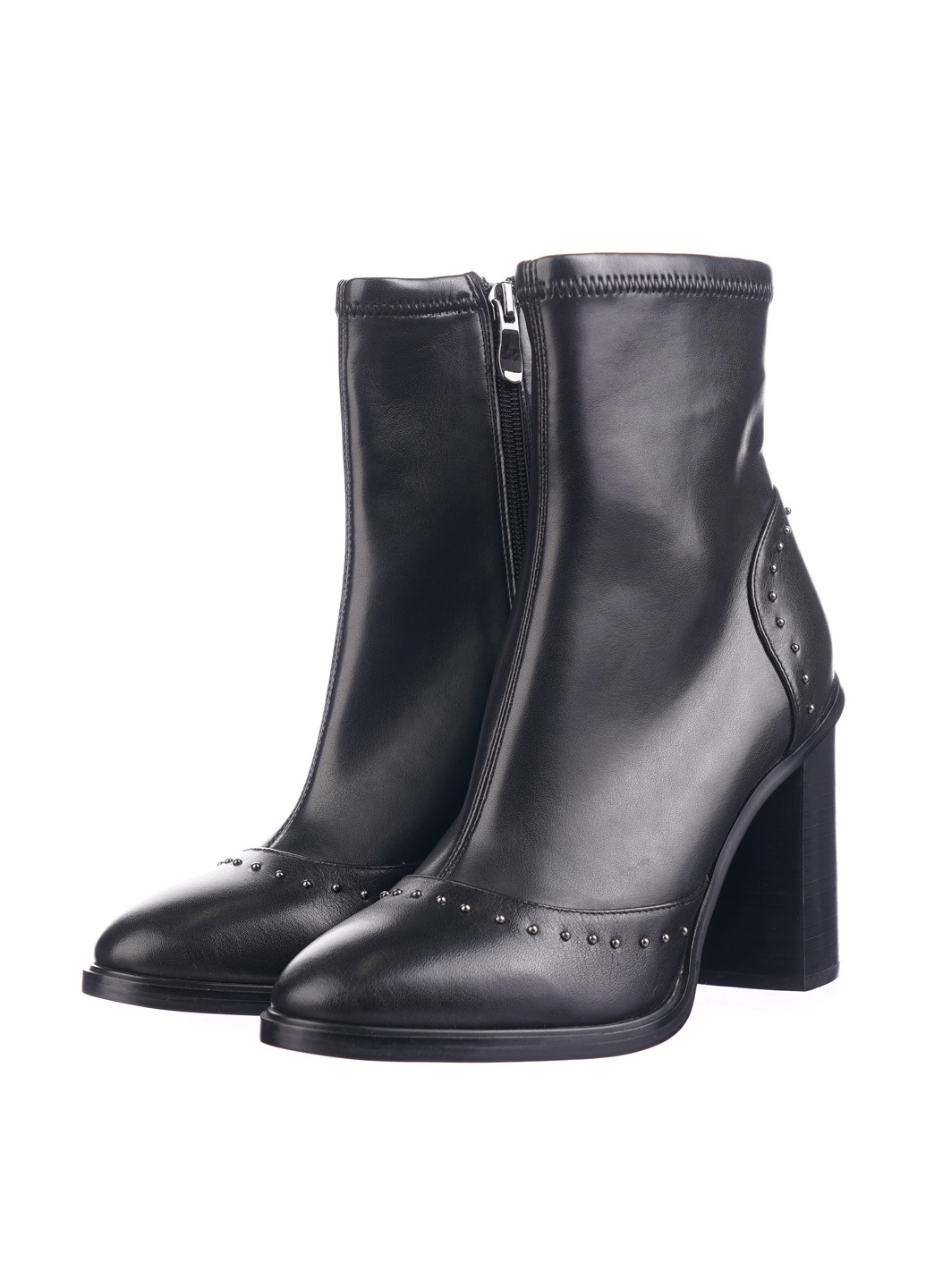 Осенние ботинки Luciano Carvari с заклепками