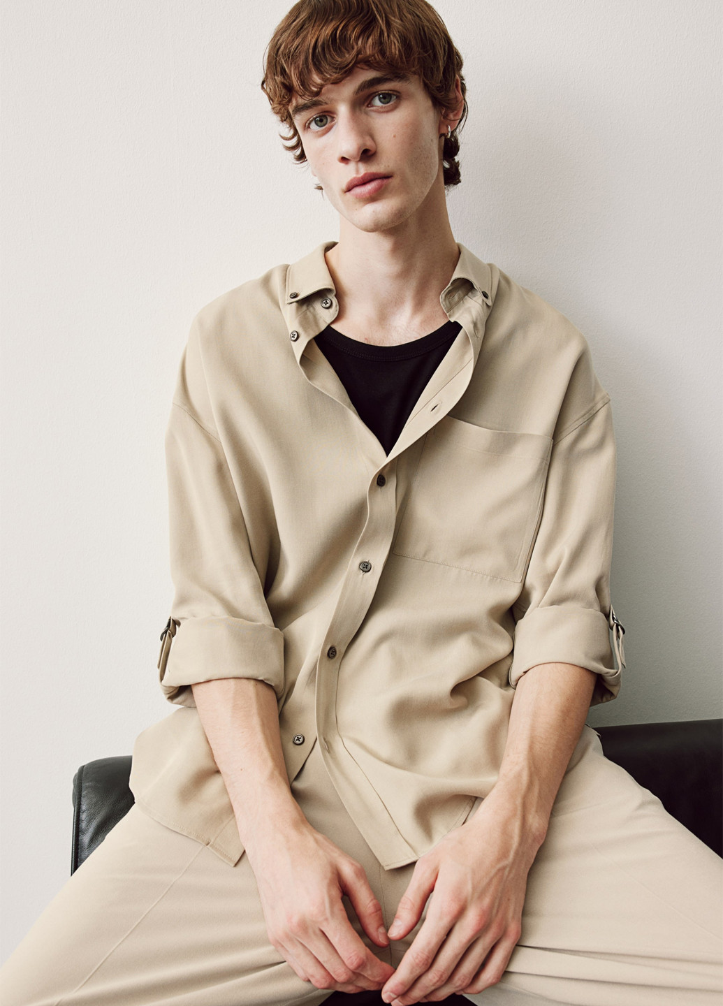 Бежевая кэжуал рубашка однотонная H&M