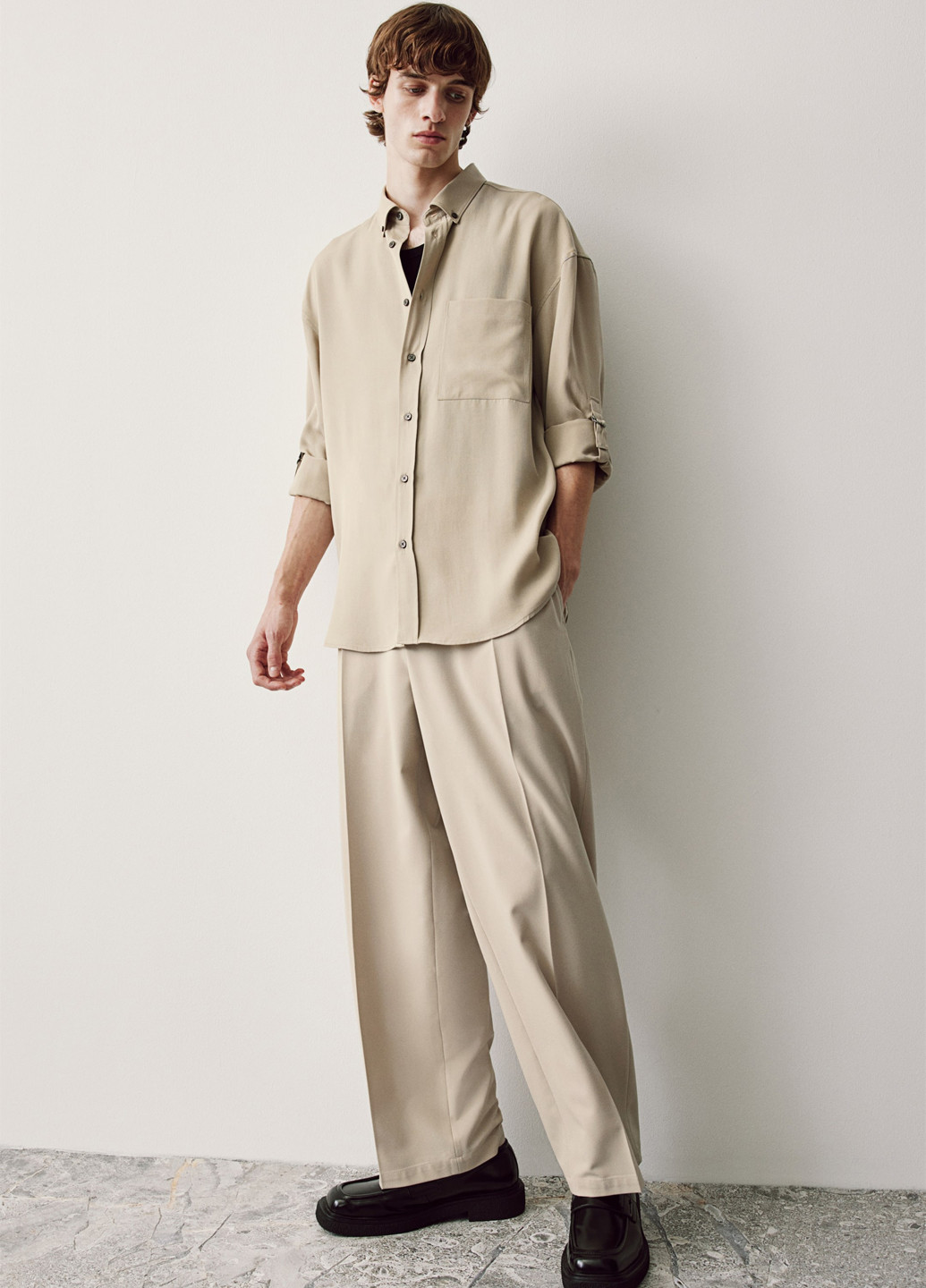 Бежевая кэжуал рубашка однотонная H&M