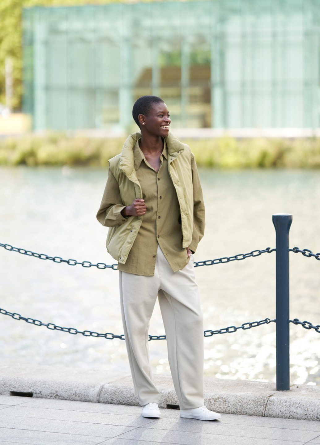 Жилет Uniqlo (317279382)