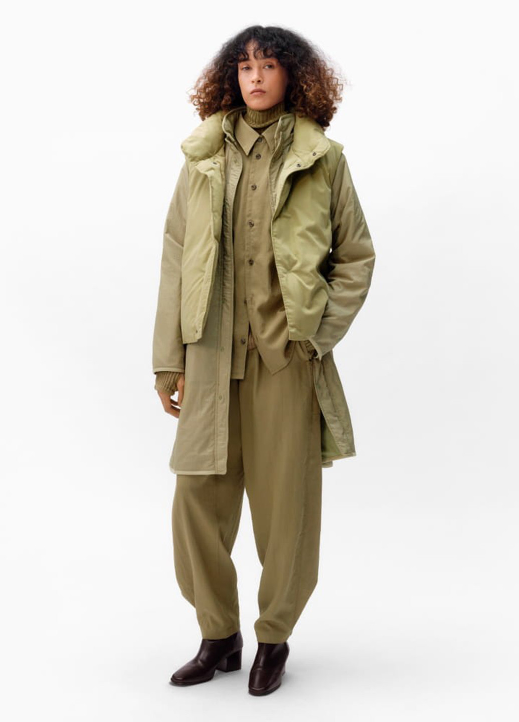 Жилет Uniqlo (317279382)