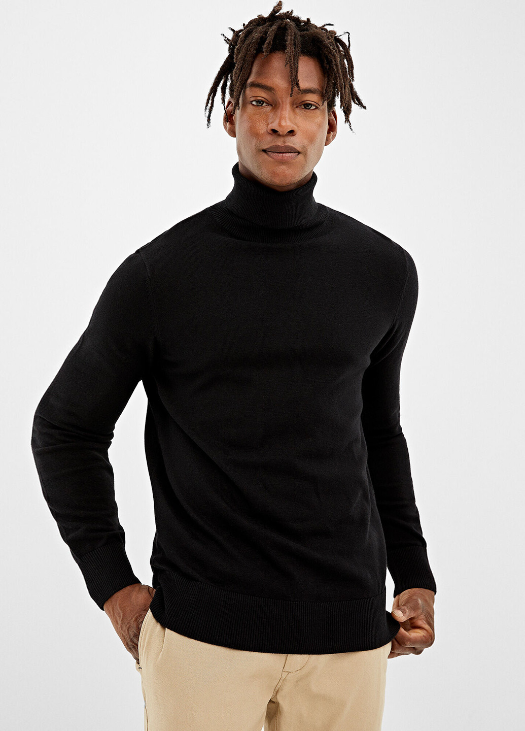 Черный демисезонный свитер Springfield
