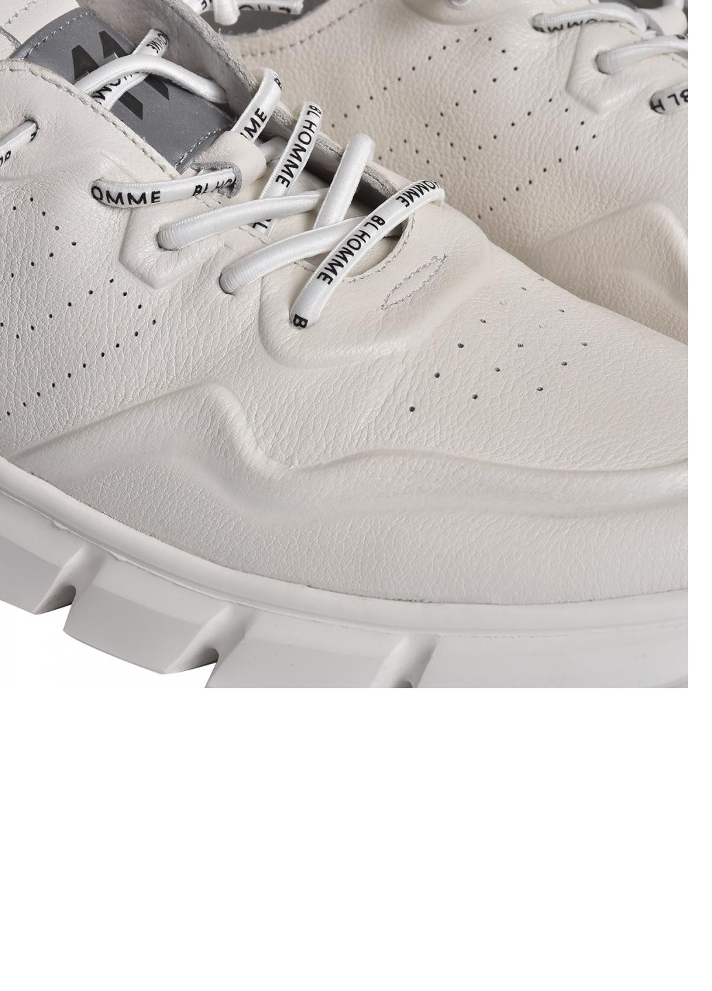 Белые демисезонные кроссовки кожаные мужские 01825w No Brand