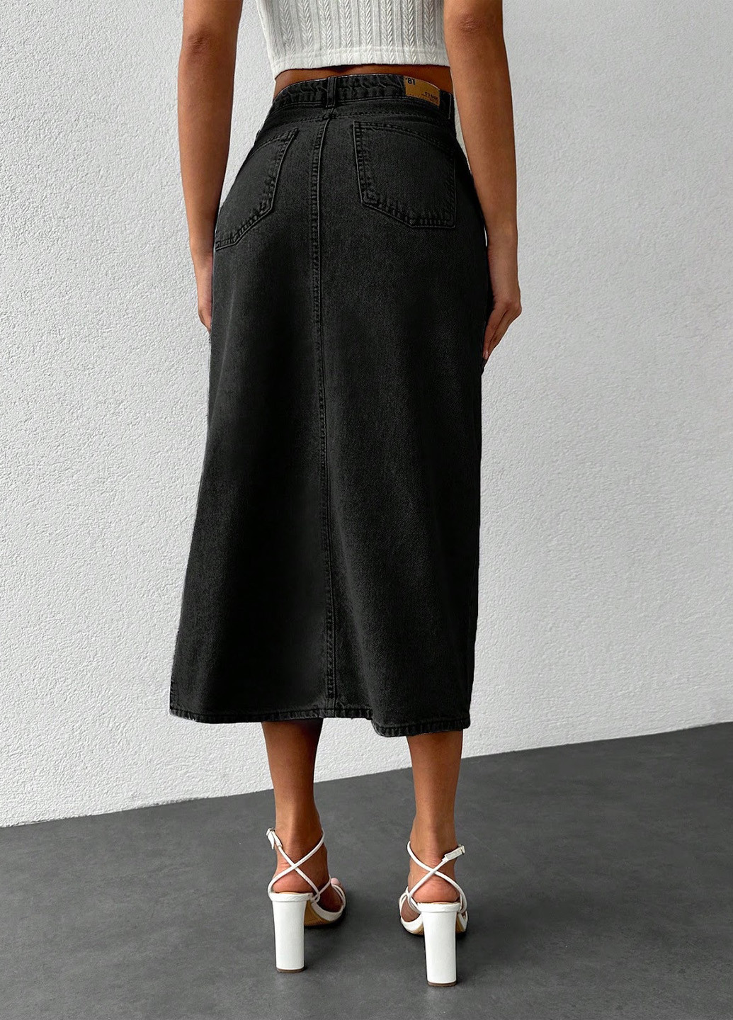 Черная джинсовая однотонная юбка SHEIN