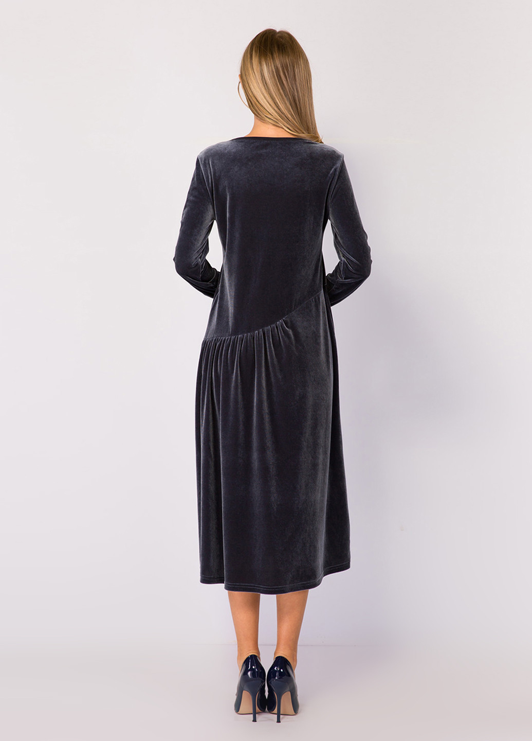 Темно-сіра кежуал платье міді Фабрика наш одяг однотонна
