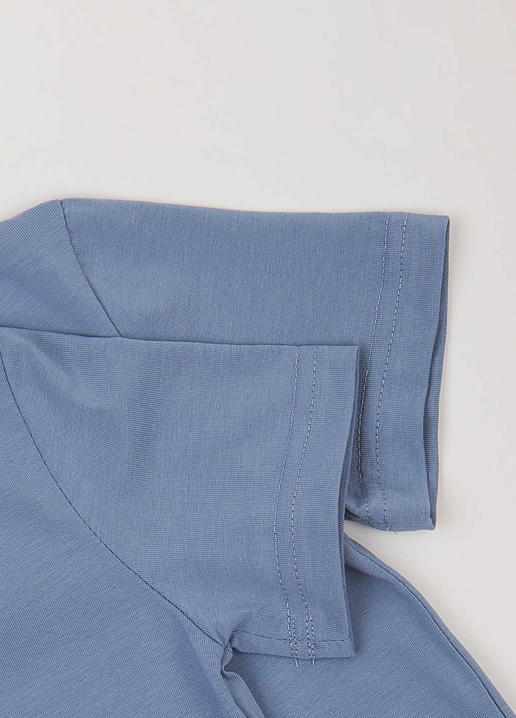 Блакитна літня футболка Garnamama