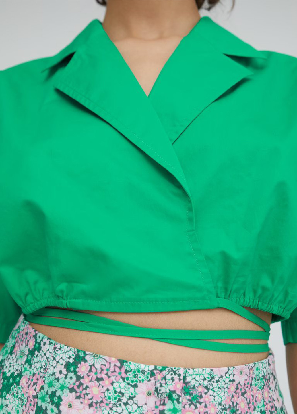 Зелена блуза на запах Edited